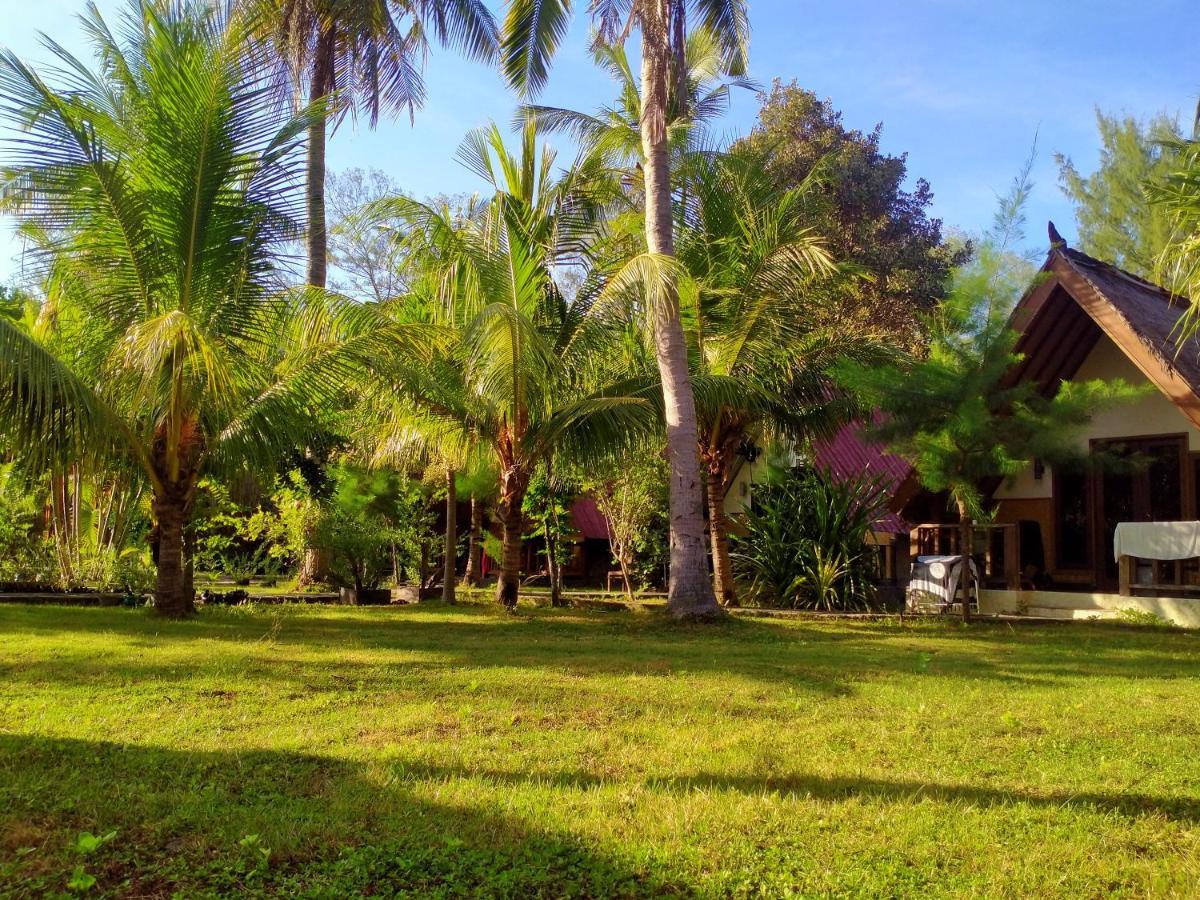 Tunai Cottages กิลิเมโน ภายนอก รูปภาพ